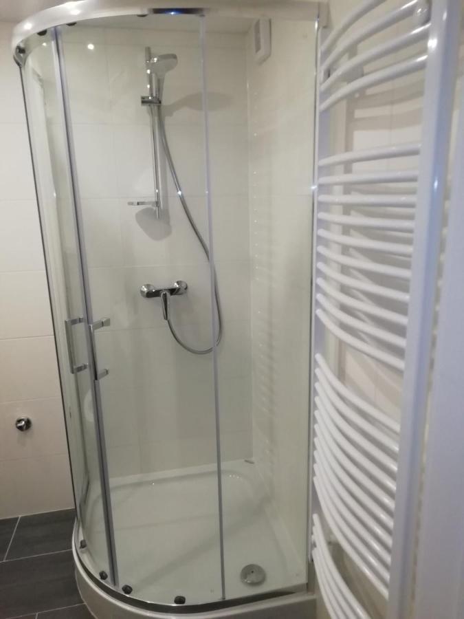 Apartamento Luxury New Cozy Flat At Dob Street Nearby Gozsdu Court Budapest Exterior foto