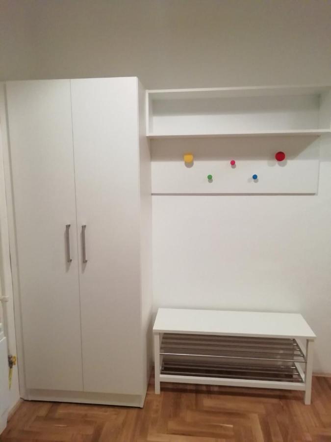Apartamento Luxury New Cozy Flat At Dob Street Nearby Gozsdu Court Budapest Exterior foto